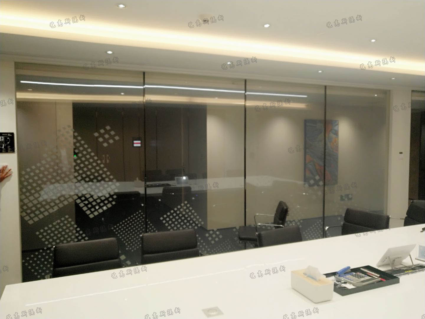 調光玻璃桃子视频在线观看 調光玻璃桃子视频在线观看