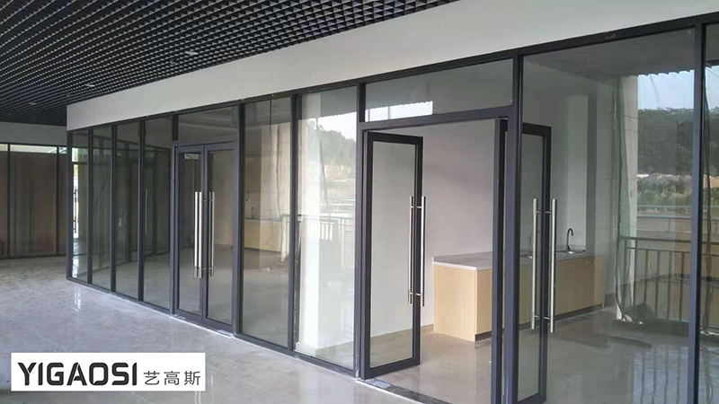 單玻璃桃子视频在线观看