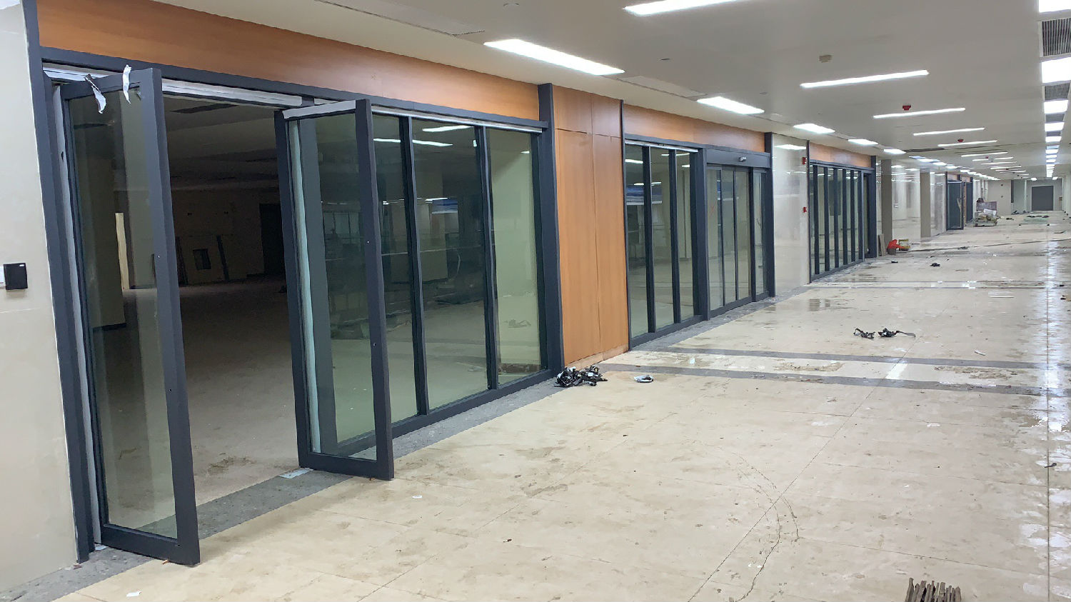 鋁合金玻璃桃子视频在线观看